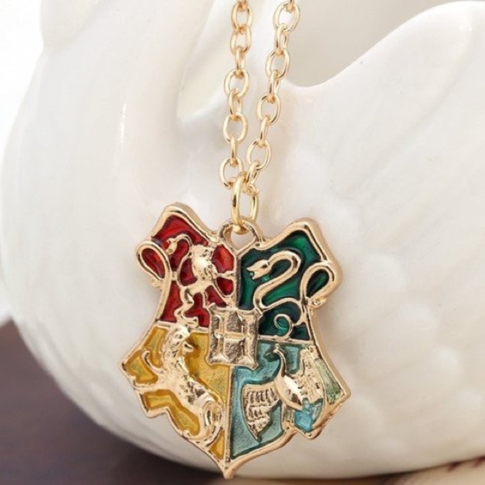 Harry Potter Hogwarts Crest Necklace